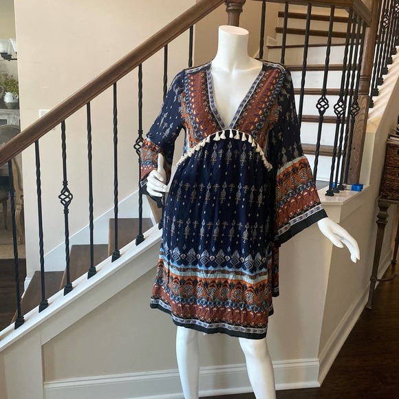 KORI AMERICA Paisley Flare Sleeve Trapeze Dress, size Medium - Picture 3 of 8